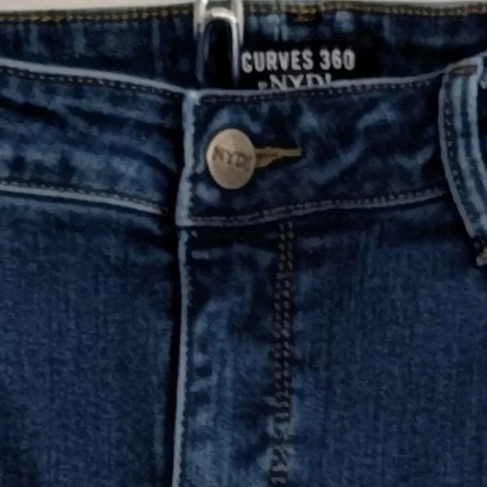 1035 – NYDJ Curves 360 Jeans Blue Size 16 Short $17.00 - Picture 5 of 10